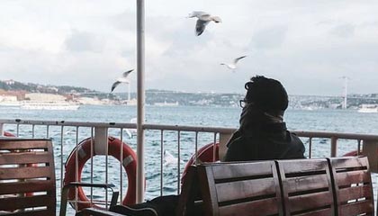 17c官网：越看越不对劲，视频教程刷着刷着我就不对劲了这算不算被坑了？